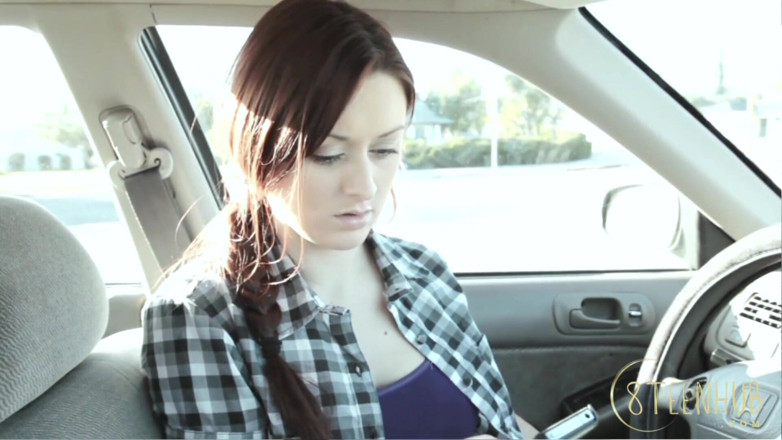 8TeenHub: 8teenhub - Karlie Montana e Zoey Holloway mostram como fazem amor...