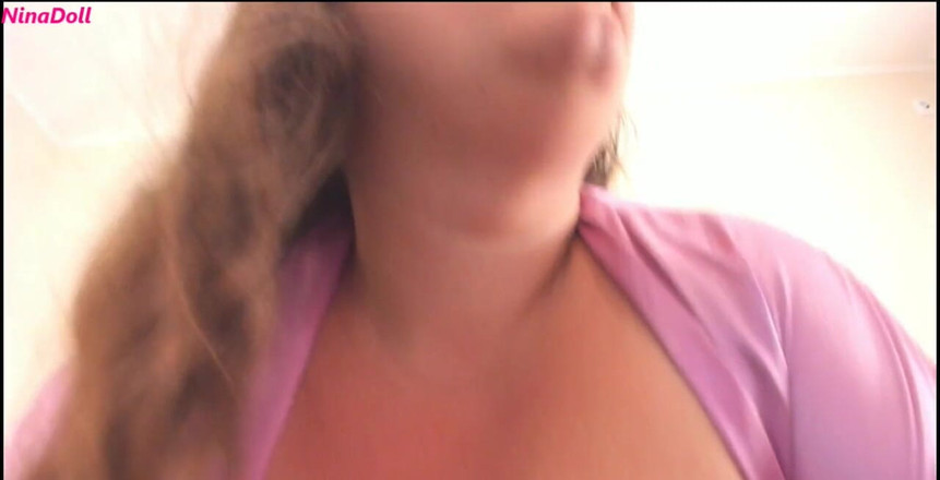 Nina Doll: Jilat Kakiku