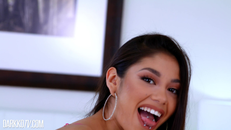 DarkkoTV: Xxlayna Marie Blowjob z udziałem Jonni Darkko