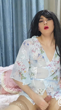 Sissy Trans w Kimono