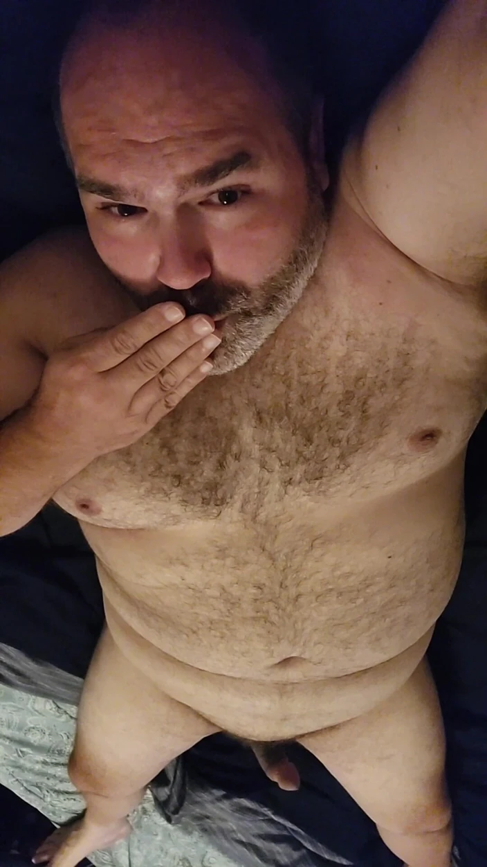 76CurvyNThick: Sunday Night Bisexual Chubb Daddy Baked Jerking Edgefest