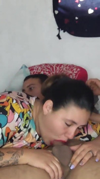 Gât adânc și umed