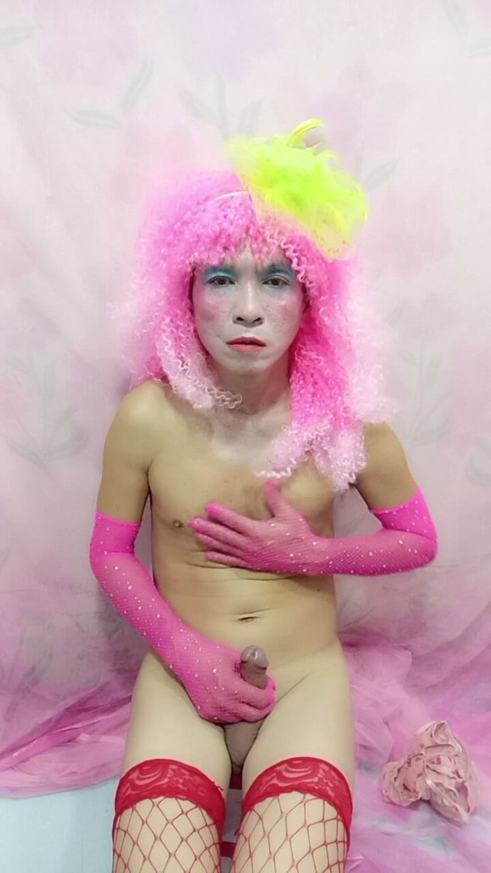 nguyen dang thien tri: Oanh Le Transgender Wearing Sexy Clothes
