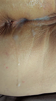 Dikke kont jamdown26 overheersend, sperma druipend poesje wijd open gespreid voor diepe penetratie en creampie close-up - bbw ssbbw
