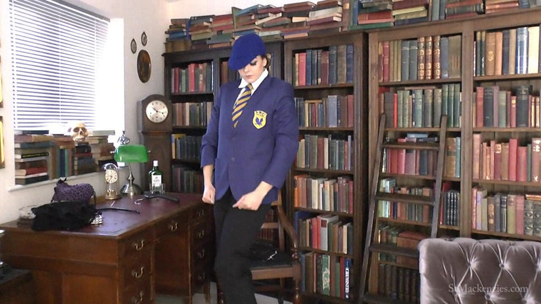 St Mackenzie's Archive: 사파이어 스트립과 소년 유니폼 드레스