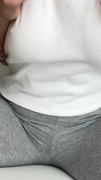 Mijn grijze legging nat - orgasmecontracties - vingerend