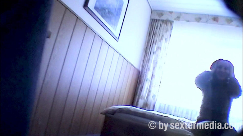 Viewer cam by Sextermedia: Madeleine with Hot Hairy Pussy Towed