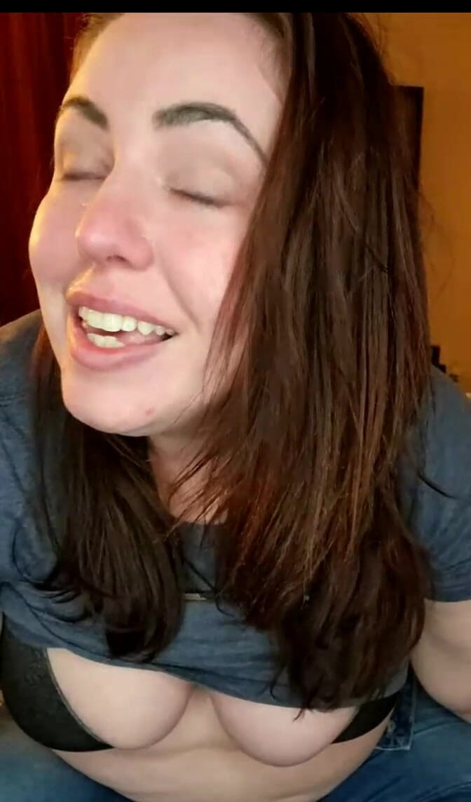 KinkyKatie: Aktualizovat Nikam nechystám