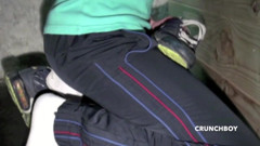 Sneaker gay: 금발 탑 카메론 프로스트가 사용하는 알렉스