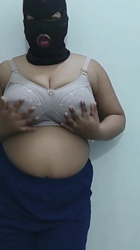 Videochat s indickou holkou Rohini