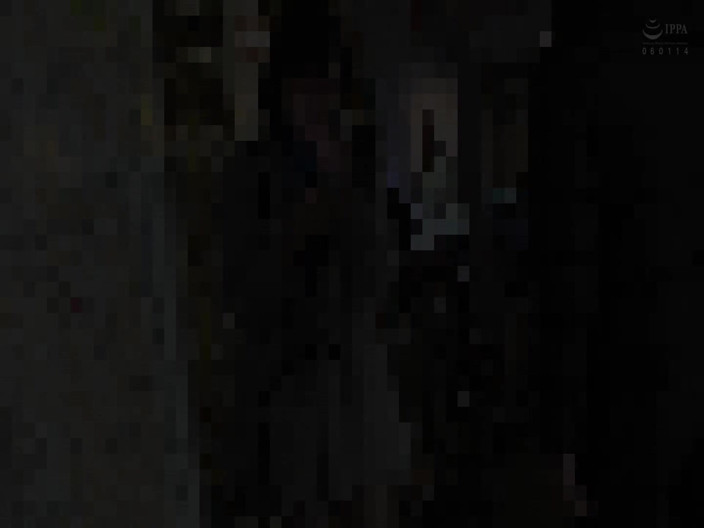 MBM3988: M787g08은 미스터 /ms를 창으로 하고 호텔에서 즉각적인 다람쥐 섹스를하고 싶어하는 느슨한 경비원인 것 같은 젊은 아내를 데리러