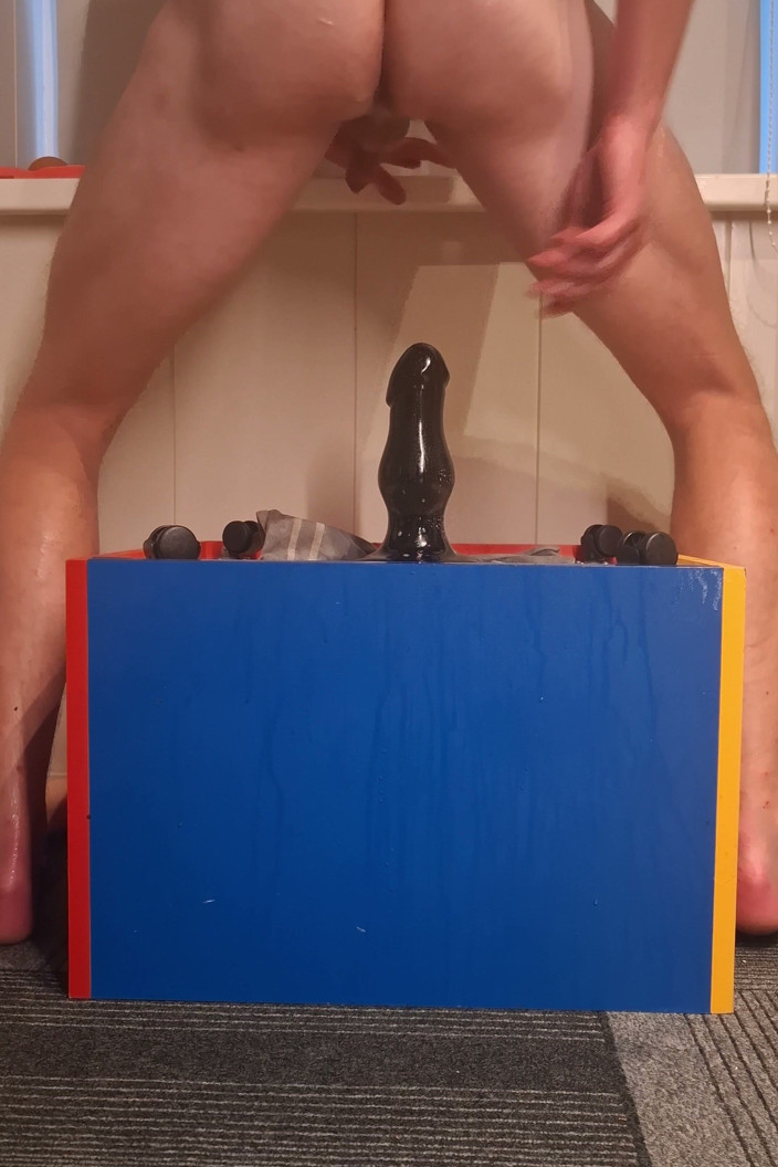 NoFace Twink X: Hot Twink Riding Bi Dildo Deep Anal Stretch