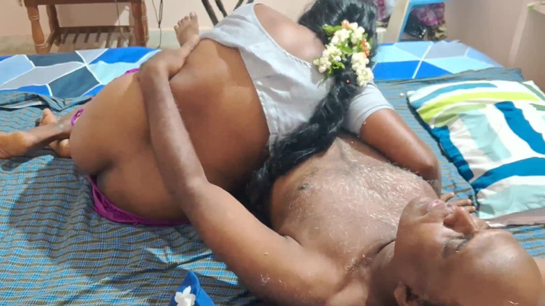 Desi palace: Femme mariée indienne magnifique, sexe torride X incroyable avec son...