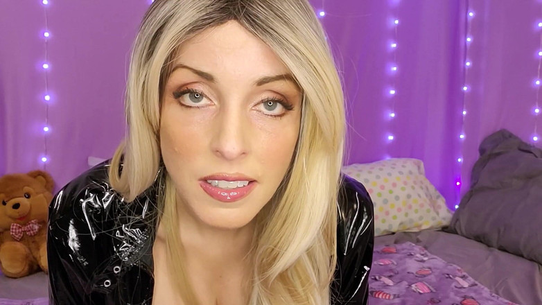 Brenna Lilac: Mesmerization del culo da supereroe