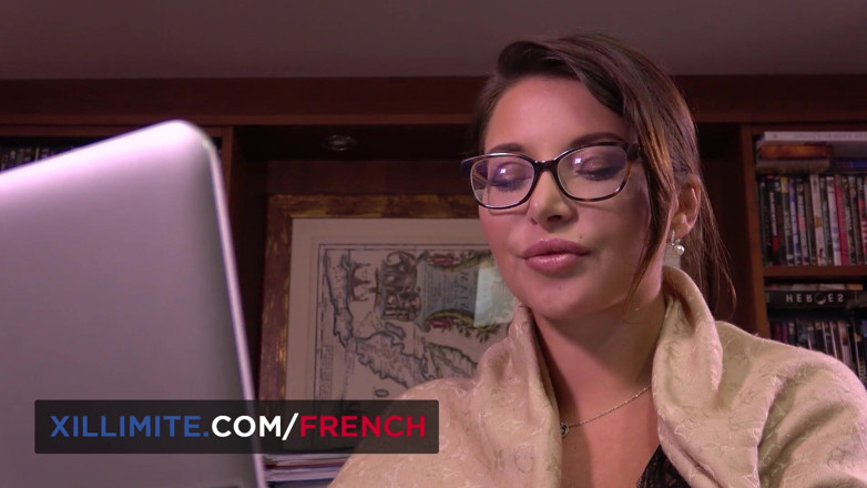 French girls at work: Seksi Fransız esmer anal yatak odasında sikiliyor