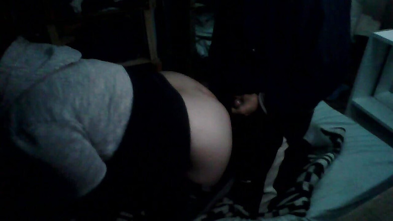 Fitcure1: У темряві, добре загорнуті на мороз, ми трахаємося, як собака