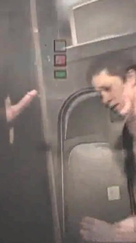Sucking straigths in glory holes area