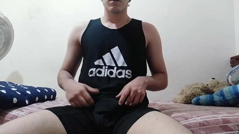 Leo J: Eu toco e me masturbo depois de se exercitar