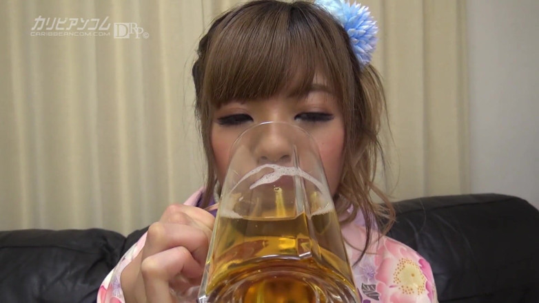Caribbeancom: Super asiatische dreier-party