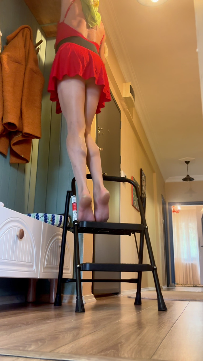 cd_aysemmm: Você pode segurar a escada?