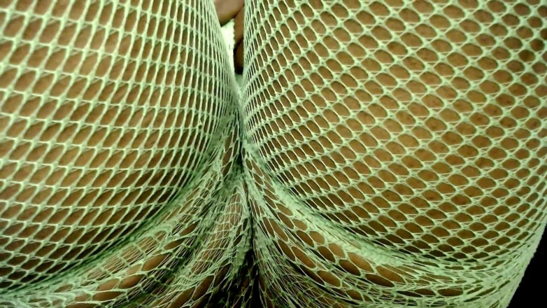 Maeling: Student indoors Gras Wachstum - Diese isworship, Diese ispower, dieser Isher,...