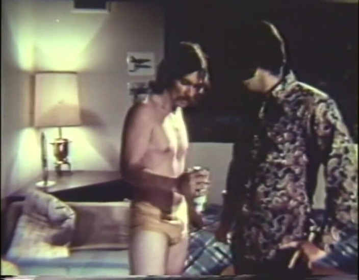 Vintage Usa: Scenă sexy de sex retro cu o gagică obraznică căreia îi...