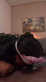 Second Cam - Baby-sitter Aux Seins Géants Est Une Excellente Aidante