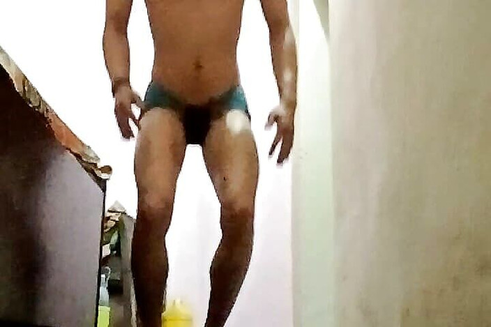 Gangbang straight: Teen Naked