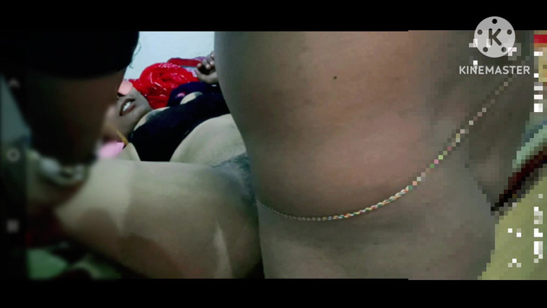 Ankurpriya000: Část 2 Priya Bhabhi byla pěkně ošukaná jejím manželem