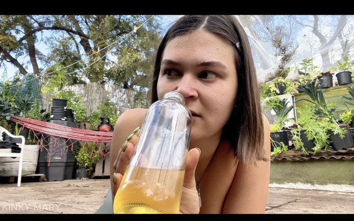 Kinky mary: Kinky Mary Pees in a Bottle Outdoors and Drinks It