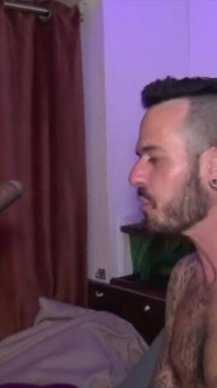 Viktor Rom používá surovou sexy Tex