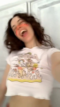 我喜欢这个作物上衣