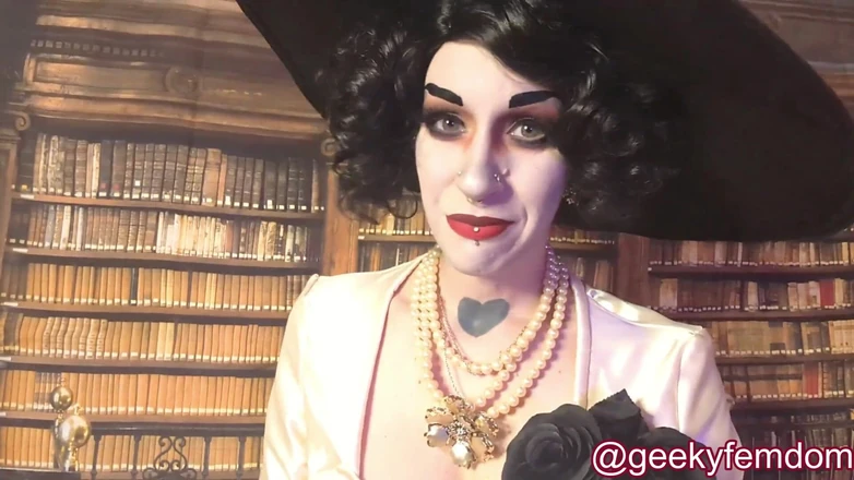 Geeky Femdom: Encontro dos namorados com Lady Dimitrescu