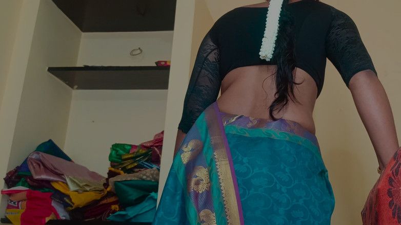 Magilmathi: Gli uomini sarti scopano il cliente sposato