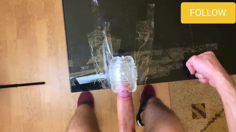 Bigbadfriendlyguy: Zitternde beine, orgasmus - stöhnen beim kommen im fleshlight