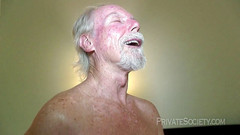 Private Society: Une chatte d'anniversaire pour le vieux Jack