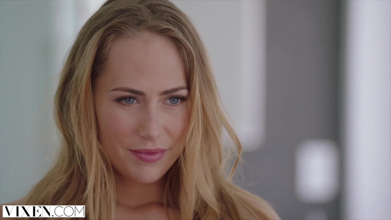 Vixen: Vixen - riley reid berbagi pacarnya sama carter cruise