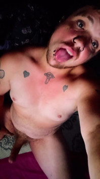 Zye Vesper Big Dick Busting Nut