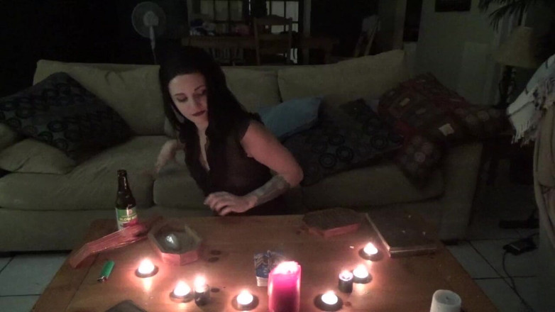 Goddess Vivian Leigh: Satanský tarot mindfuck