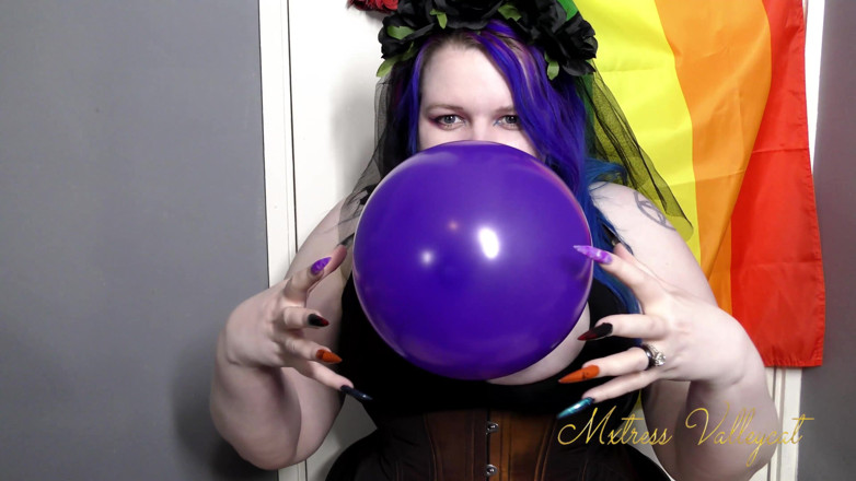 Mxtress Valleycat: Balloon Scratching Tease