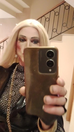 Tatiana Zorrita: Vinyl 2