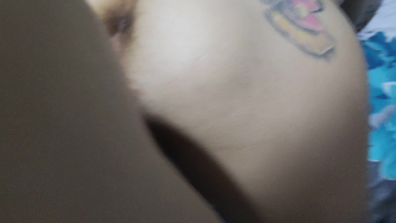 Hairy couple: Evli adam hizmetçisini sikiyor