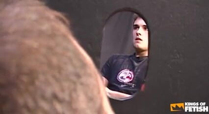Gay Diaries: Un tânăr se masturbează și ejaculează în gura unui tip prin gaura...