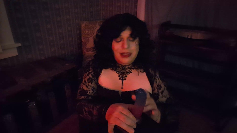 Tongue Lashor 69: Insultando cagna JOI