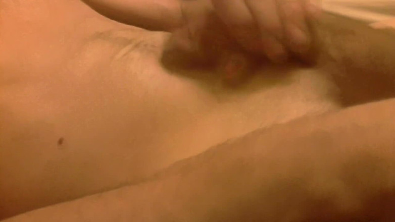 LilTaste: Leker runt med min transgirl oversized non-op-clit