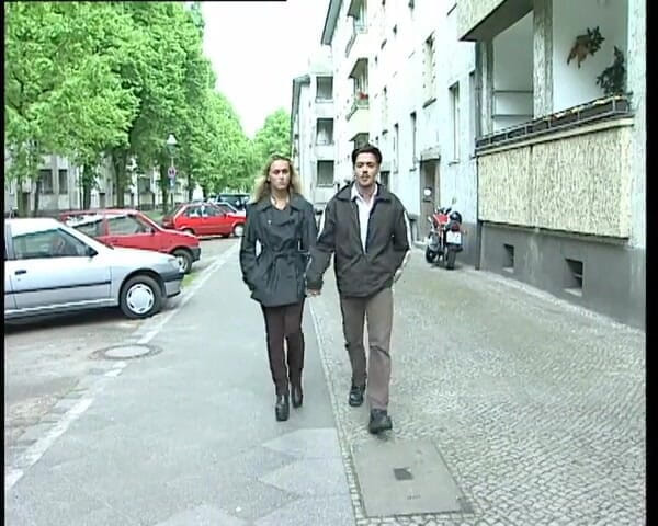 YOUR FIRST PORN: Ken et Cindy Spontaner Fick Treff - Rencontre de baise spontanée...
