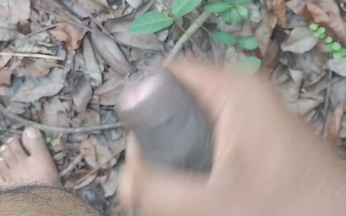 IndianHunter22: Indischer desi-junge voller hardcore-fick im dschungel
