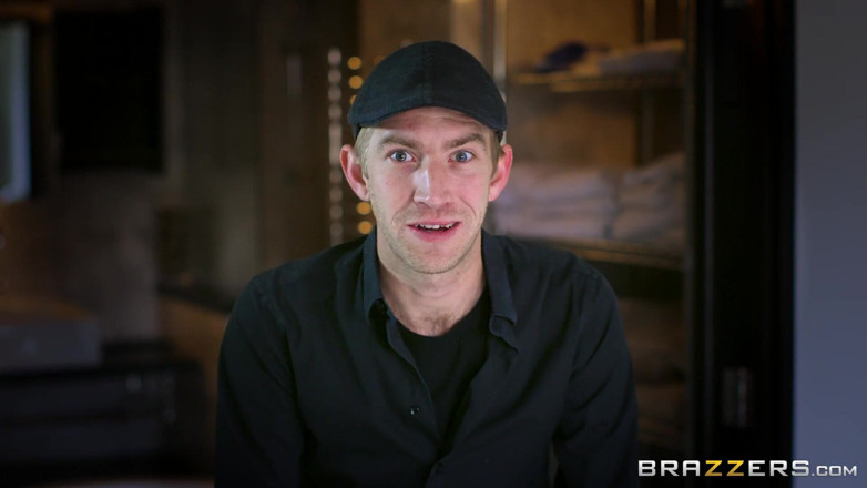 BRAZZERS: Brazzers - Danny d era lì per impregnare kayla green ma...