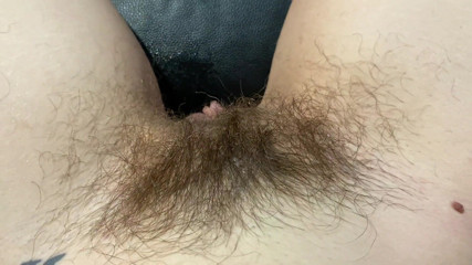 Cuteblonde666: Nuevo video de afeitado peludo! Axilas peludas, arbusto grande y...