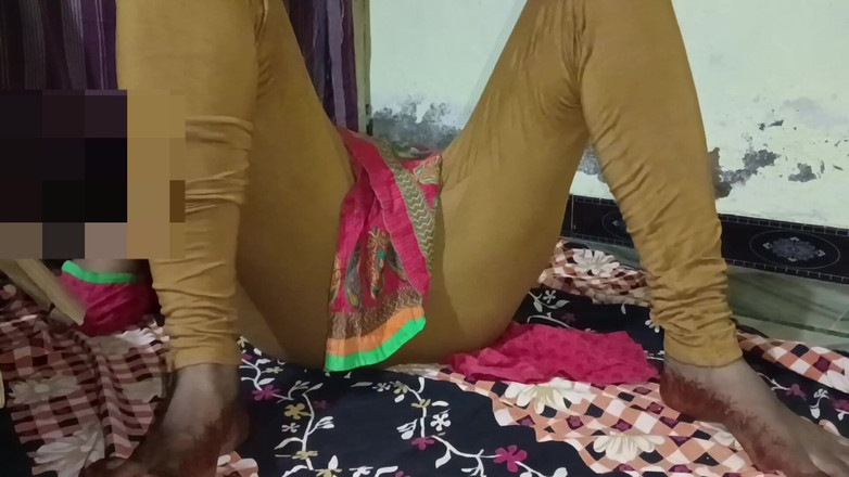 Bhabhi UP: Bhabhi gör det bara